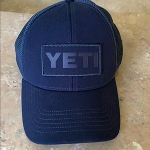 YETI Patch Trucker Hat - Navy on Navy